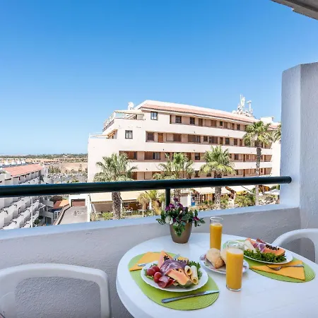 Appartement 427 Beautiful Summerland Wi-fi Sat-tv *